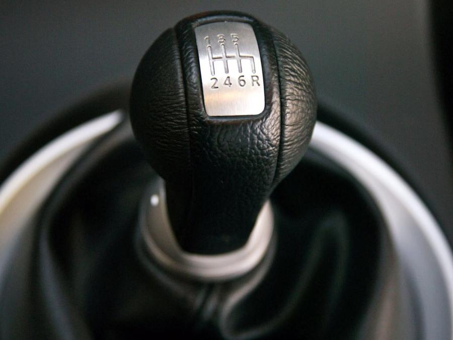  Nissan 350Z 35th anniversary 2004 года  (фото 7 из 33)